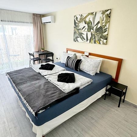 Chloraka Bay Studio Екстериор снимка